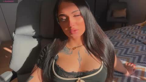 Snapshot of mygoddesshecate chatting on October 18, 2025, 5:21 am Hecate online show from October 18, 2025, 5:21 am