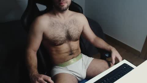 Snapshot of myhairymacho chatting on March 1, 2025, 2:23 pm Juan OF myhairymacho online show from March 1, 2025, 2:23 pm