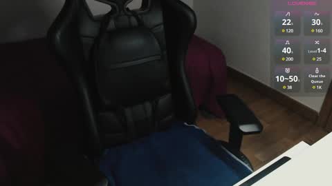 Snapshot of myhairymacho chatting on March 7, 2025, 2:36 am Juan OF myhairymacho online show from March 7, 2025, 2:36 am