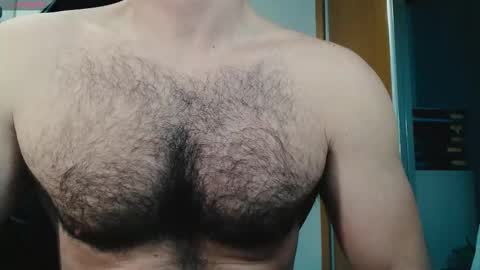 Snapshot of myhairymacho chatting on November 5, 2025, 7:03 pm Juan OF myhairymacho online show from November 5, 2025, 7:03 pm