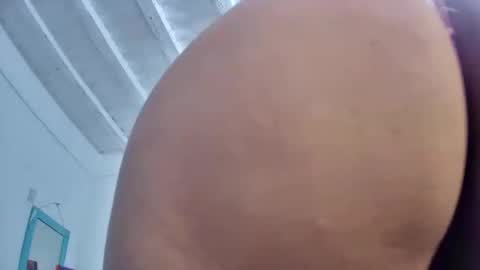 Snapshot of myhoney_hot chatting on January 6, 2025, 12:16 am myhoney_hot online show from January 6, 2025, 12:16 am