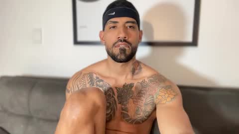 Myke esthetic online show from March 5, 2025, 2:03 am