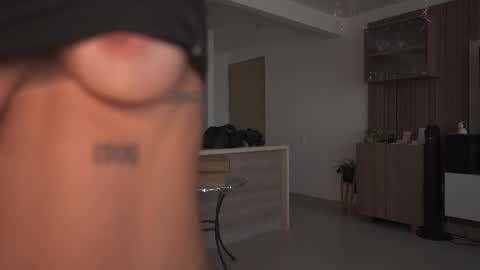 jacke BUNNY online show from May 16, 2026, 9:02 pm
