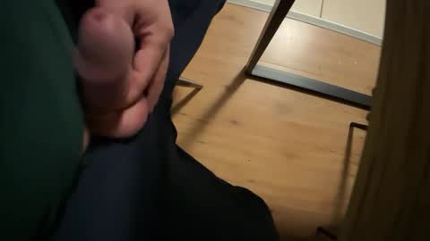 Snapshot of mykytoy chatting on January 24, 2025, 11:12 pm mykytoy online show from January 24, 2025, 11:12 pm