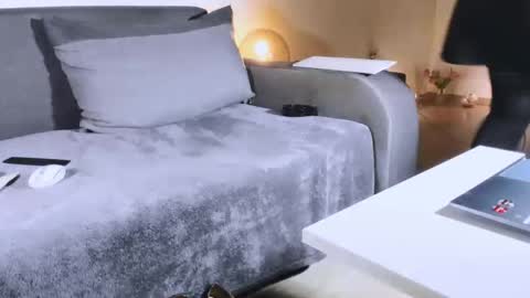 Snapshot of mylegsonheels chatting on February 16, 2025, 9:26 am Anda online show from February 16, 2025, 9:26 am