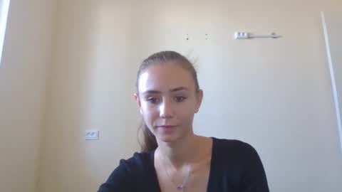 mylittle_flame online show from October 26, 2025, 5:57 am