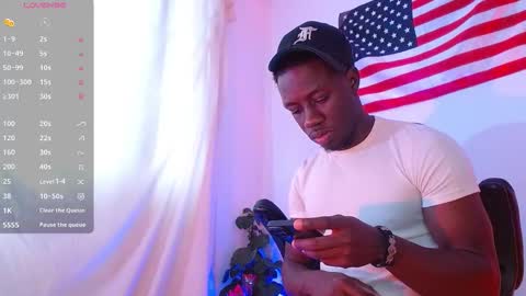 Snapshot of mylowallacee chatting on October 10, 2025, 7:24 pm Mylo Wallace online show from October 10, 2025, 7:24 pm