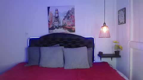 Snapshot of mylu_xx chatting on April 30, 2026, 8:57 pm MYLU online show from April 30, 2026, 8:57 pm