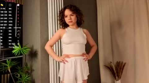 Monique with Curls online show from February 22, 2026, 8:07 pm