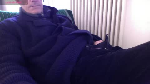 Snapshot of mynakedbeach chatting on January 13, 2025, 10:25 am Bi sexy guy lovense hush is on private is open or password show tip if you like. online show from January 13, 2025, 10:25 am