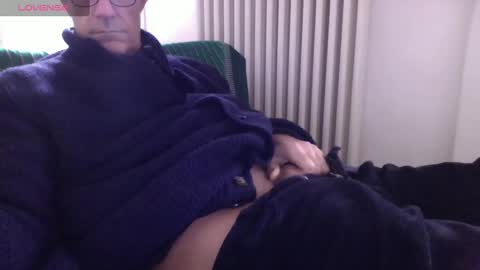 Snapshot of mynakedbeach chatting on January 16, 2025, 11:58 am Bi sexy guy lovense hush is on private is open or password show tip if you like. online show from January 16, 2025, 11:58 am