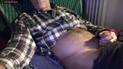 Snapshot of mynakedbeach chatting on March 4, 2025, 5:03 pm Bi sexy guy lovense hush is on private is open or password show tip if you like. online show from March 4, 2025, 5:03 pm