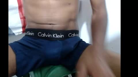 Snapshot of mynegrito001 chatting on February 28, 2026, 2:45 am my negrito online show from February 28, 2026, 2:45 am