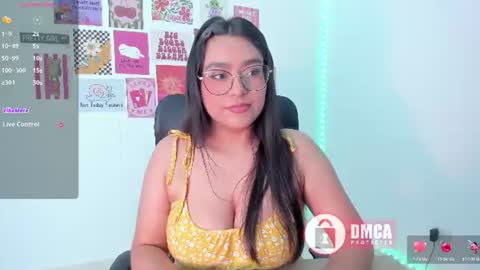 Bella online show from July 30, 2026, 4:00 am