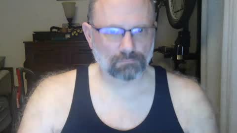 Just hanging out - No pressure online show from June 28, 2026, 6:19 am