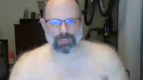 Just hanging out - No pressure online show from July 14, 2026, 3:22 am