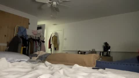 Snapshot of mysteriousmadam_ chatting on April 11, 2026, 12:15 am mysteriousmadam_ online show from April 11, 2026, 12:15 am