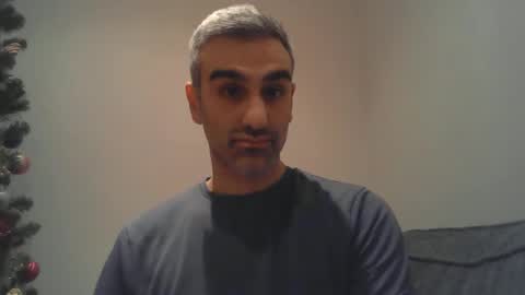 Snapshot of mystery2025 chatting on December 5, 2024, 9:28 pm Mystery2025 online show from December 5, 2024, 9:28 pm