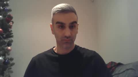 Snapshot of mystery2025 chatting on December 23, 2024, 9:51 pm Mystery2025 online show from December 23, 2024, 9:51 pm