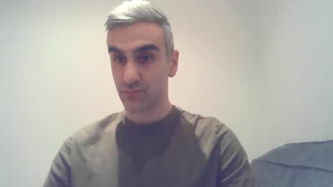 Snapshot of mystery2025 chatting on November 18, 2025, 8:13 pm Mystery2025 online show from November 18, 2025, 8:13 pm