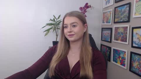 Snapshot of mysteryericax chatting on December 19, 2024, 12:12 pm Erica online show from December 19, 2024, 12:12 pm