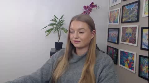 Snapshot of mysteryericax chatting on January 21, 2025, 12:50 pm Erica online show from January 21, 2025, 12:50 pm