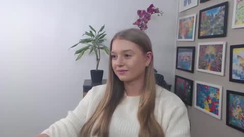 Snapshot of mysteryericax chatting on January 22, 2025, 1:53 pm Erica online show from January 22, 2025, 1:53 pm