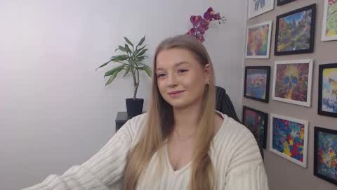 Snapshot of mysteryericax chatting on January 23, 2025, 8:04 am Erica online show from January 23, 2025, 8:04 am