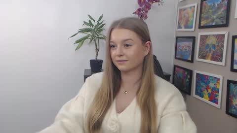 Snapshot of mysteryericax chatting on January 31, 2025, 3:00 pm Erica online show from January 31, 2025, 3:00 pm