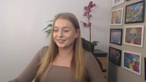 Snapshot of mysteryericax chatting on March 4, 2025, 12:55 pm Erica online show from March 4, 2025, 12:55 pm