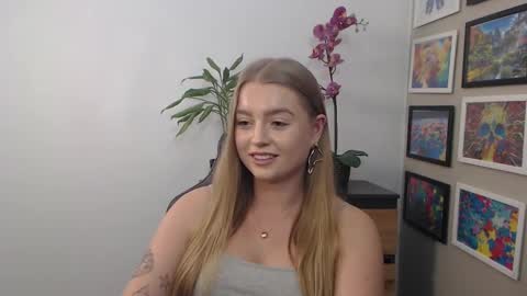 Snapshot of mysteryericax chatting on March 8, 2025, 11:27 am Erica online show from March 8, 2025, 11:27 am