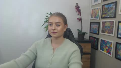 Snapshot of mysteryericax chatting on October 13, 2025, 8:03 am Erica online show from October 13, 2025, 8:03 am