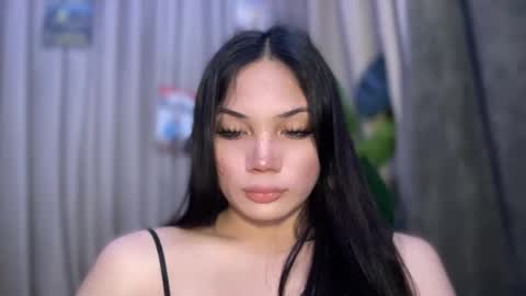 Snapshot of mysteryman_xxx chatting on February 18, 2026, 5:25 am UR GIRL NEXTDOOR online show from February 18, 2026, 5:25 am