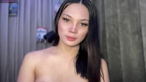 Snapshot of mysteryman_xxx chatting on February 22, 2026, 3:18 am UR GIRL NEXTDOOR online show from February 22, 2026, 3:18 am