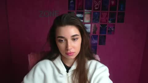 Amelia online show from February 24, 2026, 12:25 pm