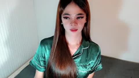 Snapshot of mysticofcum22 chatting on July 8, 2026, 11:48 am Krestine online show from July 8, 2026, 11:48 am