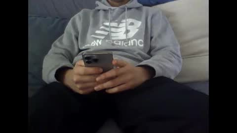 Snapshot of myszka chatting on November 10, 2025, 12:37 pm myszka online show from November 10, 2025, 12:37 pm