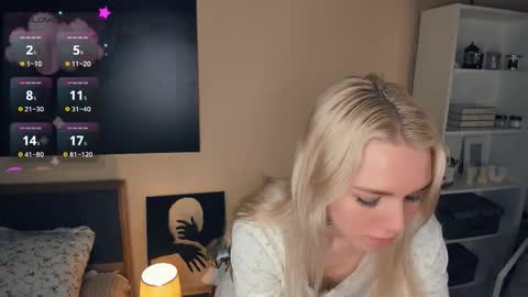 Snapshot of myviolet_rush chatting on October 15, 2025, 8:09 pm Olivia or just olive online show from October 15, 2025, 8:09 pm