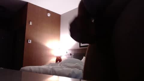 myyx online show from October 4, 2025, 12:58 pm