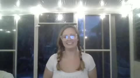 n00biez online show from June 3, 2026, 12:35 am