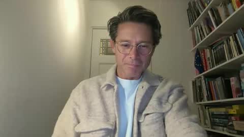 nacra5425 online show from October 26, 2025, 6:58 pm