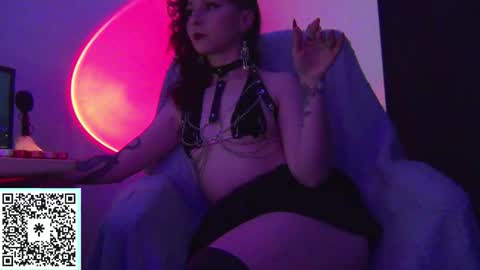 Snapshot of nadanadiaa chatting on October 21, 2025, 9:04 pm nadanadiaa online show from October 21, 2025, 9:04 pm