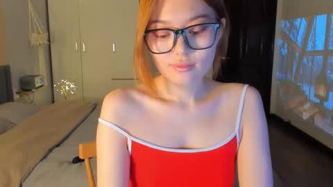 nadiazan online show from December 1, 2025, 9:14 am