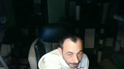 Mario online show from February 11, 2025, 8:42 pm