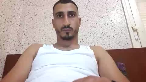 V online show from November 7, 2025, 1:11 pm