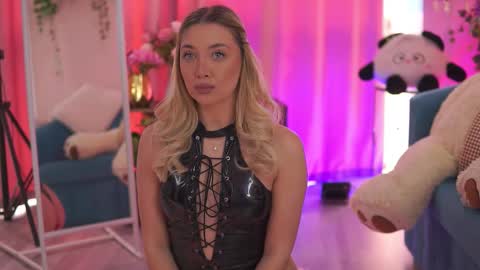 Snapshot of nadyablue chatting on February 1, 2026, 10:47 am Nadia online show from February 1, 2026, 10:47 am