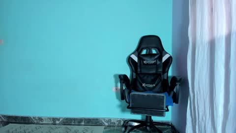 Snapshot of nagi_strong chatting on January 31, 2025, 2:39 pm nagui online show from January 31, 2025, 2:39 pm