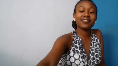 Snapshot of nah296652 chatting on June 19, 2026, 9:24 am nah296652 online show from June 19, 2026, 9:24 am