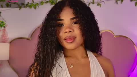 Snapshot of nahiarareina chatting on June 10, 2026, 1:43 pm NahiaraReina online show from June 10, 2026, 1:43 pm