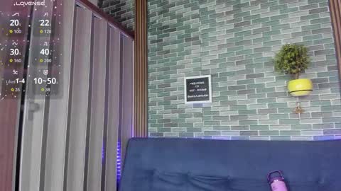 Snapshot of nahlaghaada chatting on October 17, 2025, 12:58 am Nahla online show from October 17, 2025, 12:58 am